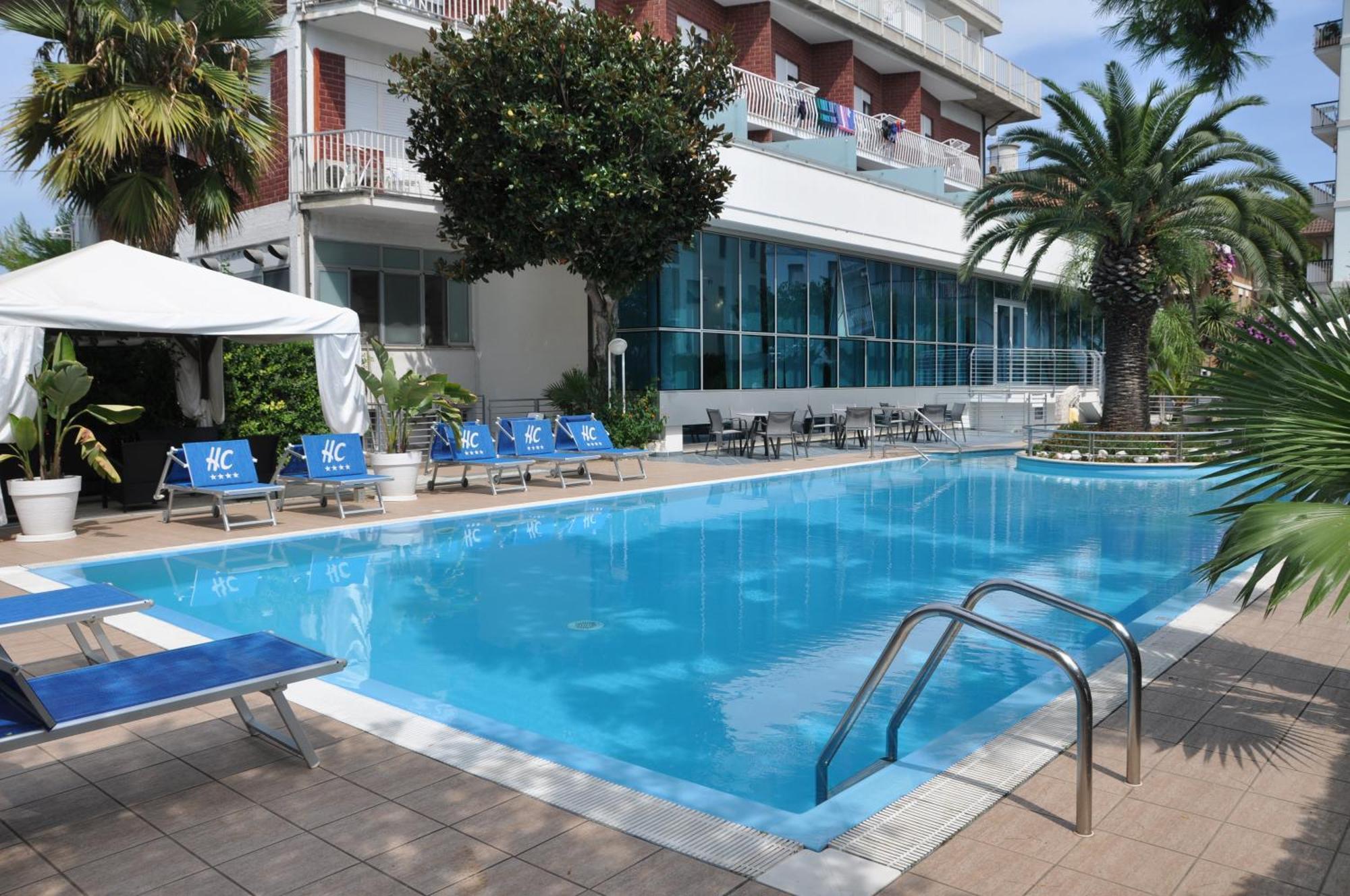 Hotel Haus Charlotte San Benedetto del Tronto Exteriör bild